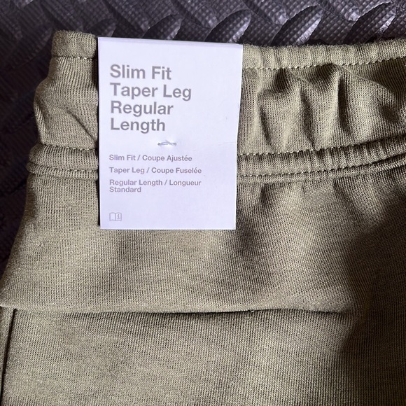 Nike Men’s Tech Fleece Taper Leg Pants - New - Picture 7 of 8